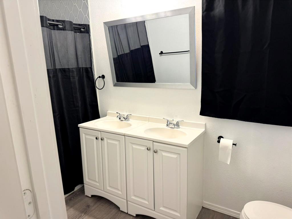 Original Town Paradise - Residential