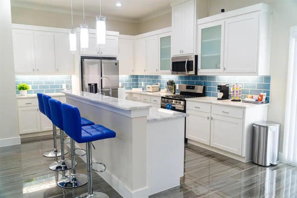 Victory Gardens - Residential