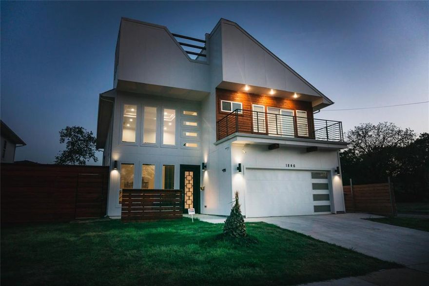 Welcome to modern luxury living on a premium oversized corner lot with stunning Downtown Dallas skyline views from the 2nd Floor Balcony.This better-than-new 5bed,4full bath home also features GAS heating,a private office & spacious upstairs game room,plus RARE TWO Master Suites floor plan,offering the perfect balance of elegance,comfort,& functionality.Loaded w upgrades throughout,this home truly stands out.The striking contemporary exterior showcases clean architectural lines,expansive windows,& an inviting 2nd-floor balcony. You’ll find soaring ceilings,abundant natural light,polished tile flooring,8-ft interior doors,& a metal entry door that enhance the open,airy feel.The thoughtfully designed layout is ideal for everyday living & entertaining.Designed by global architectural firm Langdon & Wilson,this home blends modern design w timeless sophistication.The chef-inspired kitchen is the heart of the home,featuring a large center island,SS appliances,custom cabinetry,stylish backsplash,& upgraded countertops throughout.It opens seamlessly to the dining & living areas,anchored by a modern fireplace feature wall.The private office offers the perfect work-from-home space,while the upstairs game room provides flexibility for media,recreation,or additional lounge space.The primary suite serves as a true retreat w.tray ceilings & a spa-like bath complete w soaking tub,oversized walk-in shower,dual vanities,& generous closet space.The 2nd master suite offers its own private bath,ideal for multi-gen living or extended guests.Secondary bedrooms are well-sized w access to beautifully appointed full baths.Step outside to enjoy the expansive corner lot & huge gazebo,ideal for gatherings & outdoor entertaining.An 8-ft cedar fence enhances privacy.The upstairs balcony delivers breathtaking Downtown Dallas views,creating the perfect setting to unwind & enjoy the city lights.Modern design,exceptional upgrades,& prime location make this a rare opportunity.Priced for Quick Sale!