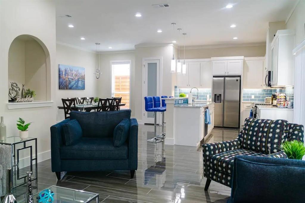 Victory Gardens - Residential