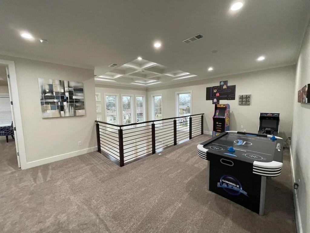 Victory Gardens - Residential