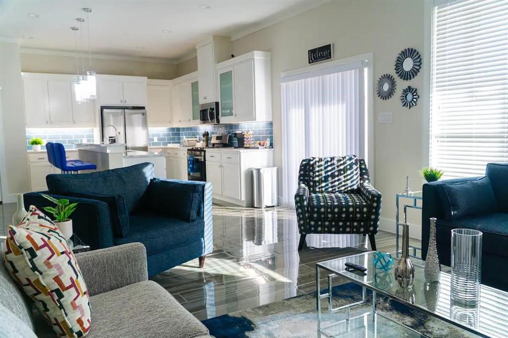 Victory Gardens - Residential