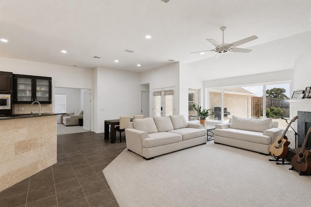 2920 Winding Creek Drive