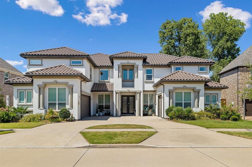 Welcome home to this gorgeous custom built home located in the highly sought after Richwoods community. This home has tons of amazing features that are unlike any other. Perfect entertaining home complete with a separate fully equipped chef's kitchen, open concept living spaces, butlers pantry with wine fridge, fully equipped wet bar. Guest suite downstairs with 3 additional bedrooms up all with en suite baths. High end decorative lighting throughout, extended screened in patio, 3 car split garage, circle drive  & so much more that you need to see in person. Amazing community amenities to utilize. Minutes to 121, Dallas Tollway, Legacy West, The Star & more.