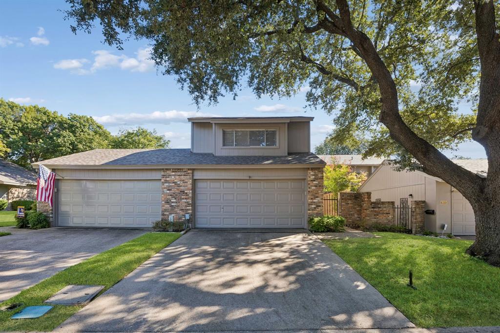9622 Highland View Drive