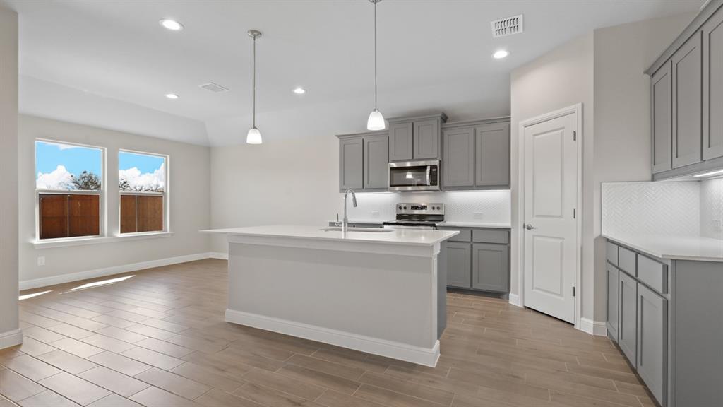 1301 HONEY CREEK Drive