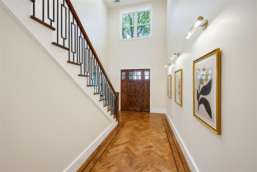 14540 Tamerisk Lane