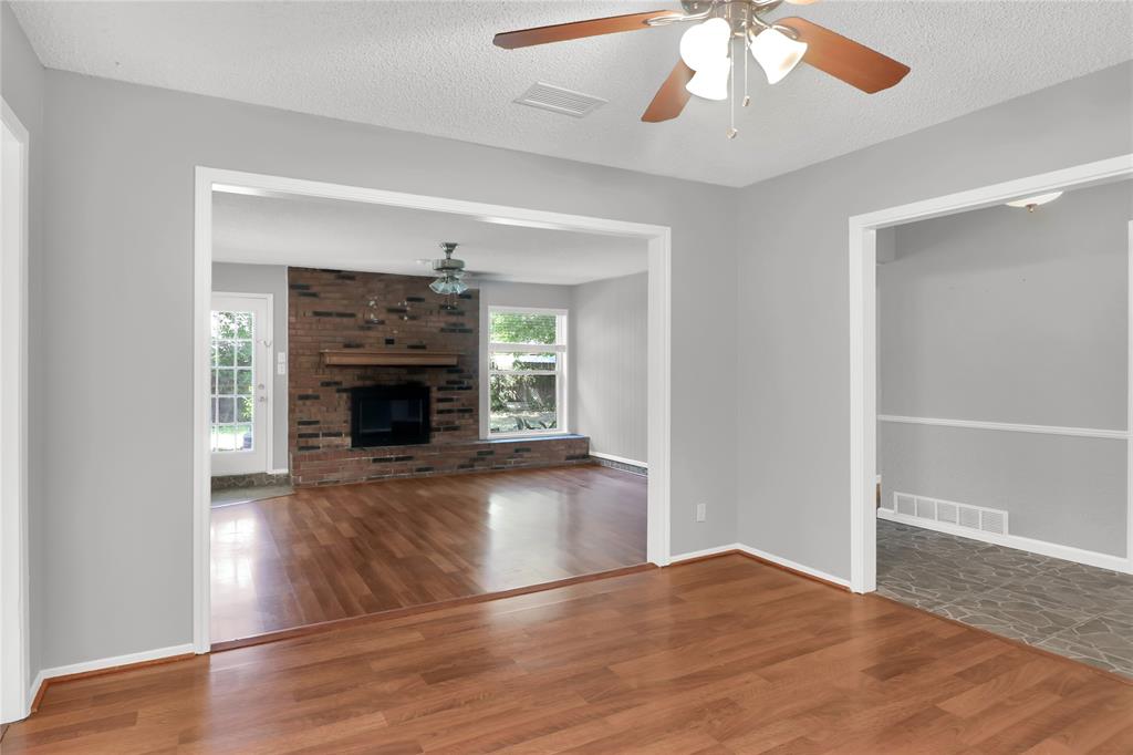 8413 Glenann Drive