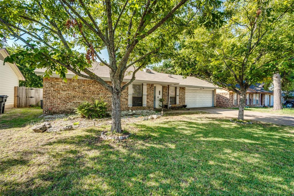 2424 Homewood Trail