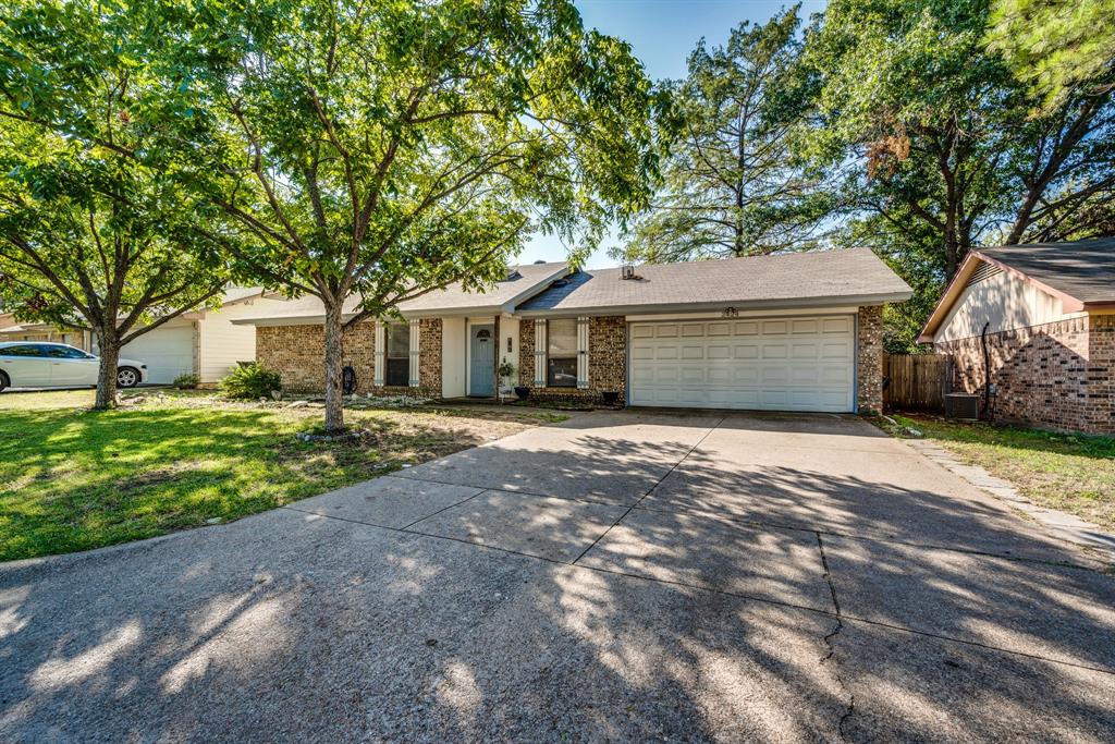 2424 Homewood Trail