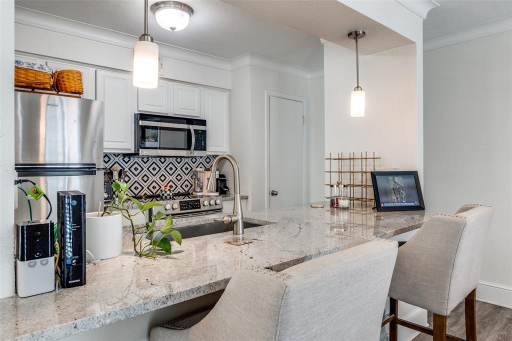 Bella Gardens Condos - Residential