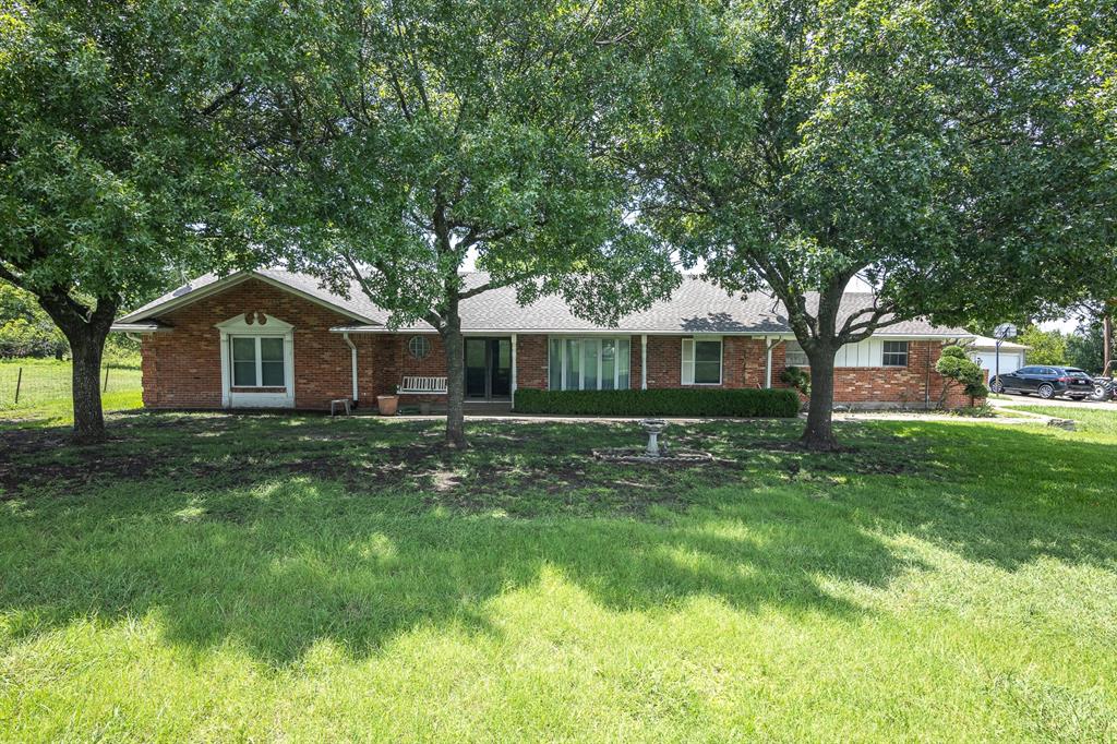 2690 Kelly Road