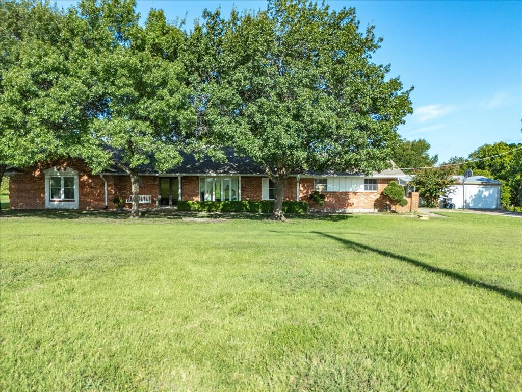 2690 Kelly Road