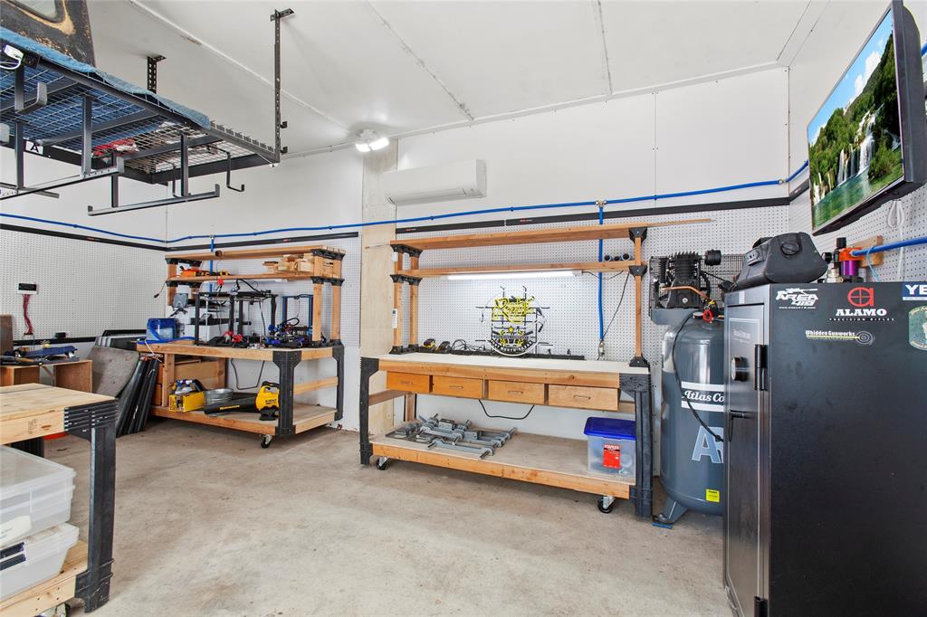 Oak Cliff Annex - Residential