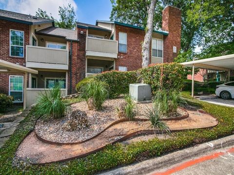 Photo of 8601 Park Lane #323, Dallas, TX 75231 (MLS # 21281779)