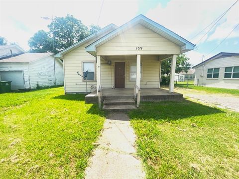 109 S 5th Street Sanger TX 76266