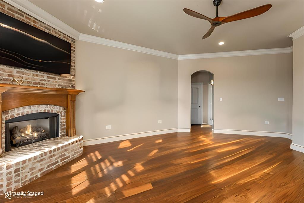 Jamestowne - Residential