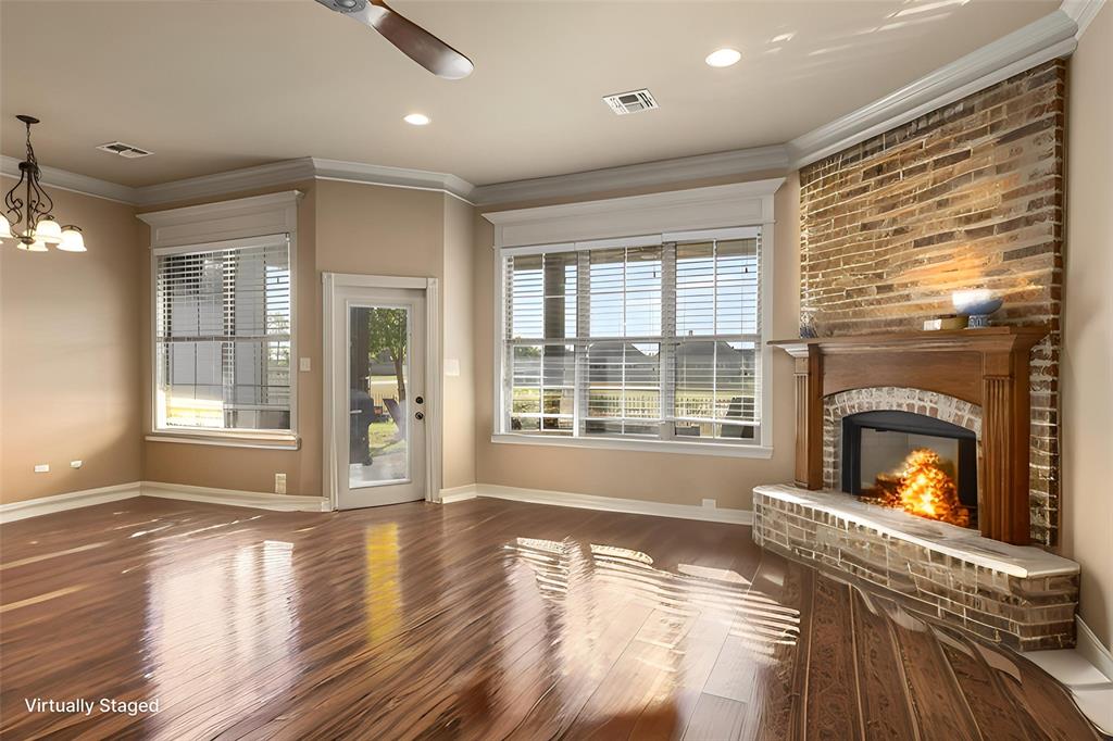 Jamestowne - Residential