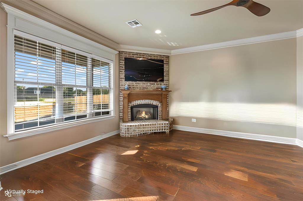 Jamestowne - Residential