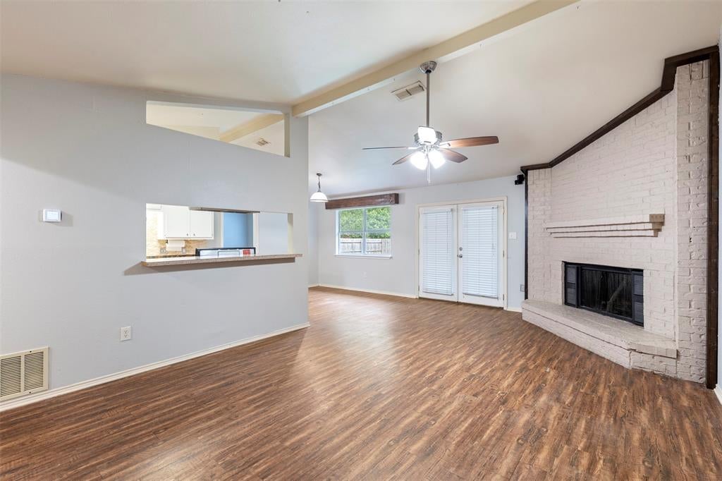 3912 Longstraw Drive
