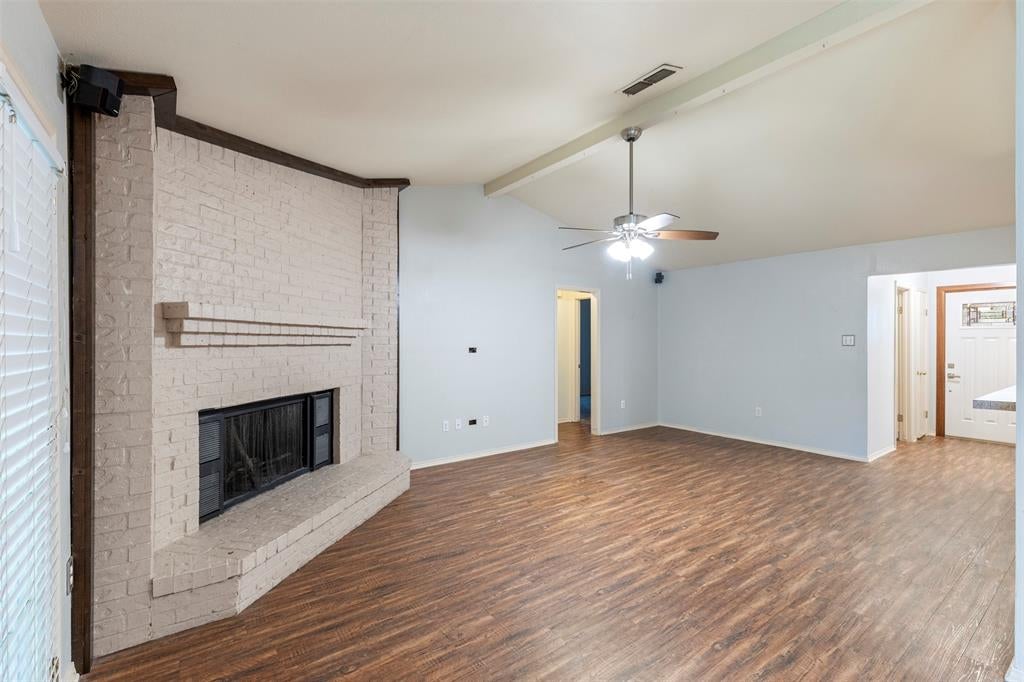 3912 Longstraw Drive