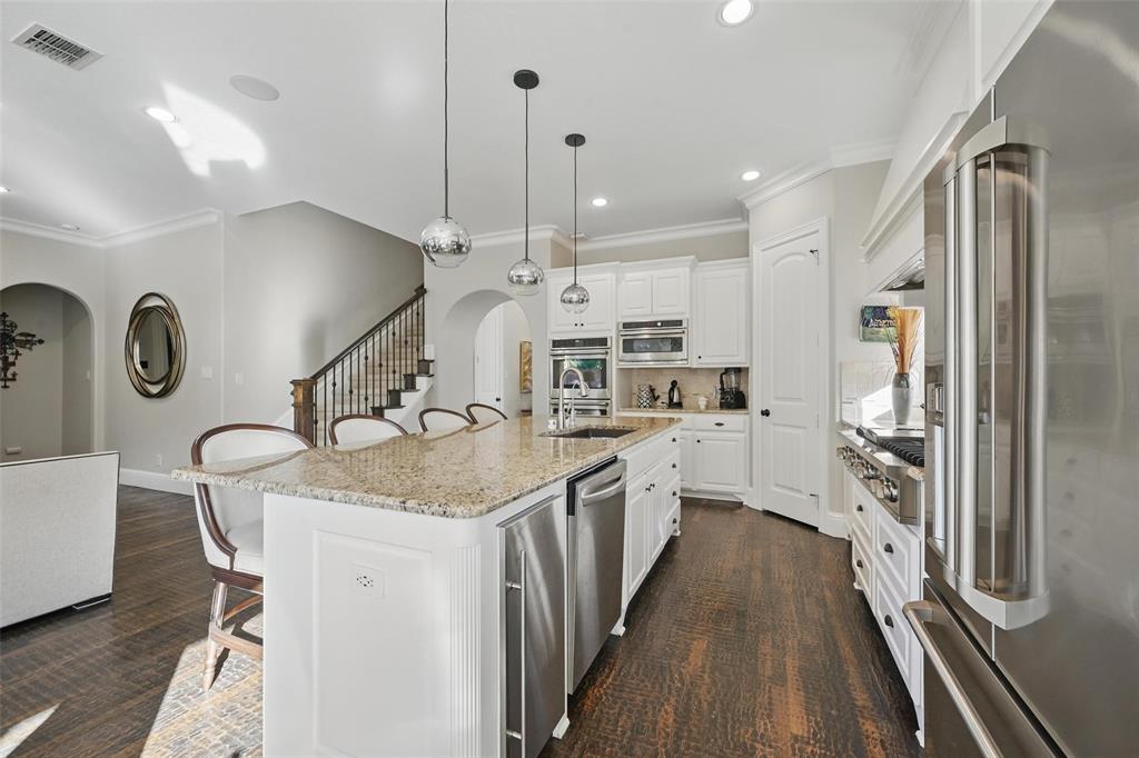 415 Fountainview Drive