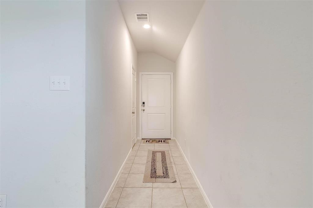 3220 Winoak Drive