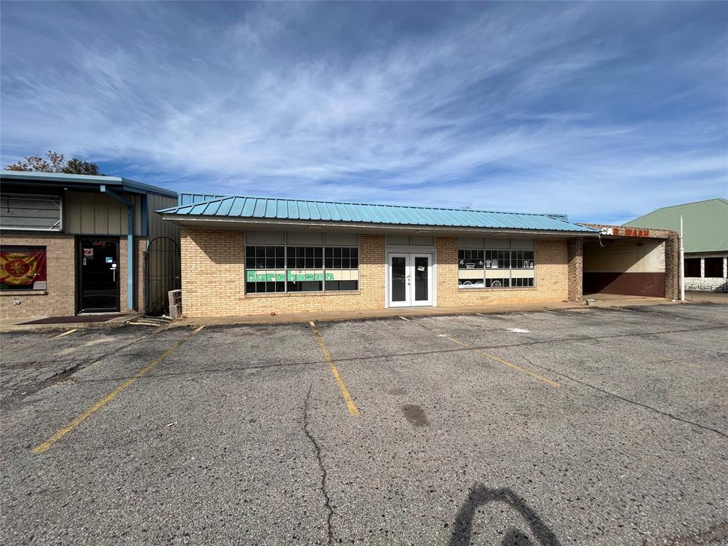 6421 E State Highway 31