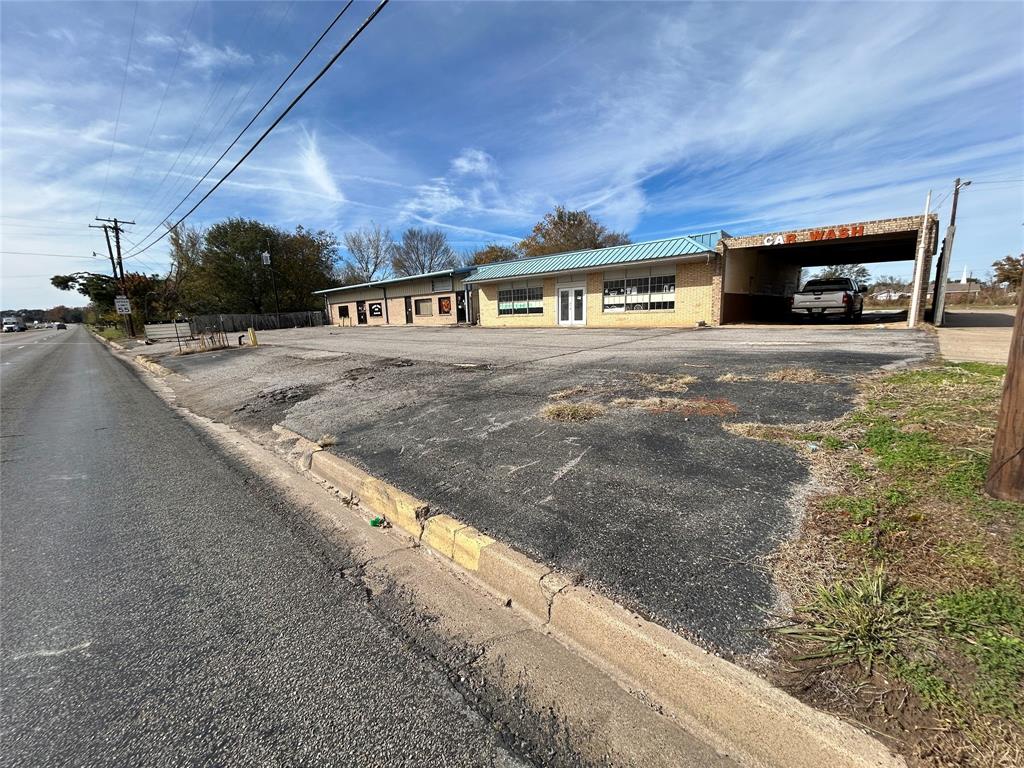 6421 E State Highway 31