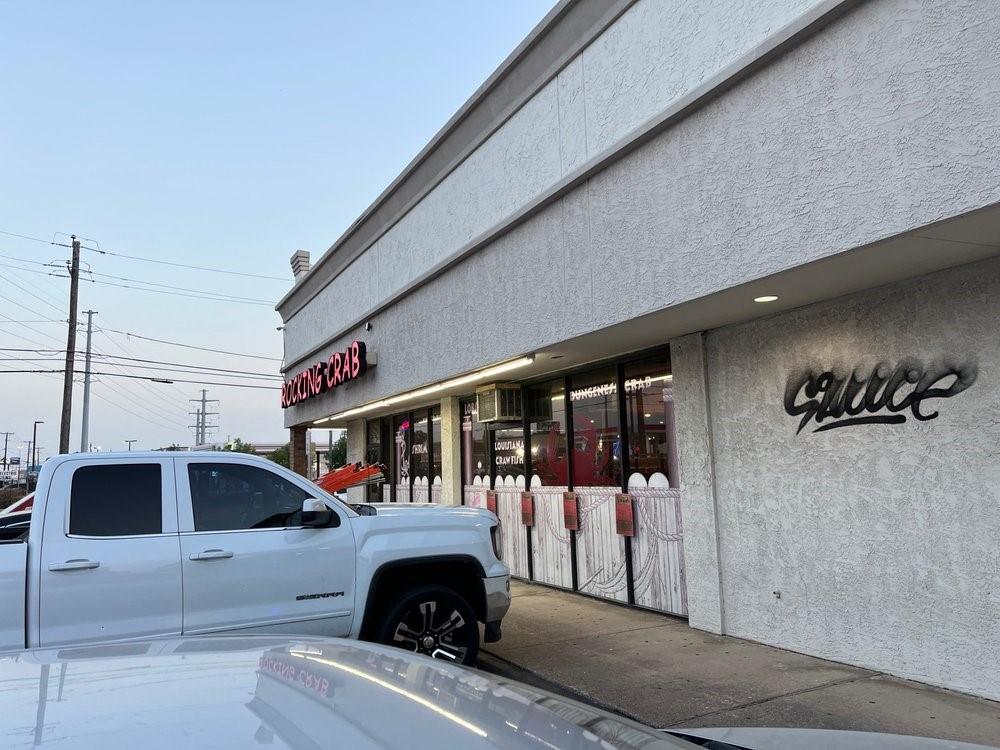 2357 Royal Lane 101