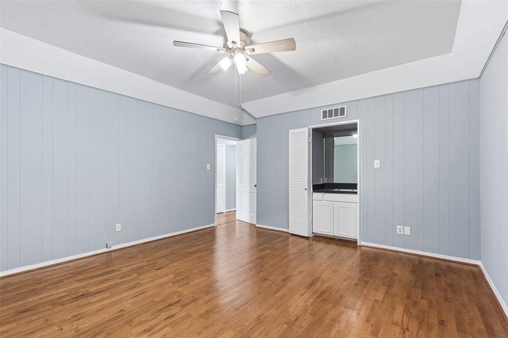 Fountain Royale Orleans W - Residential