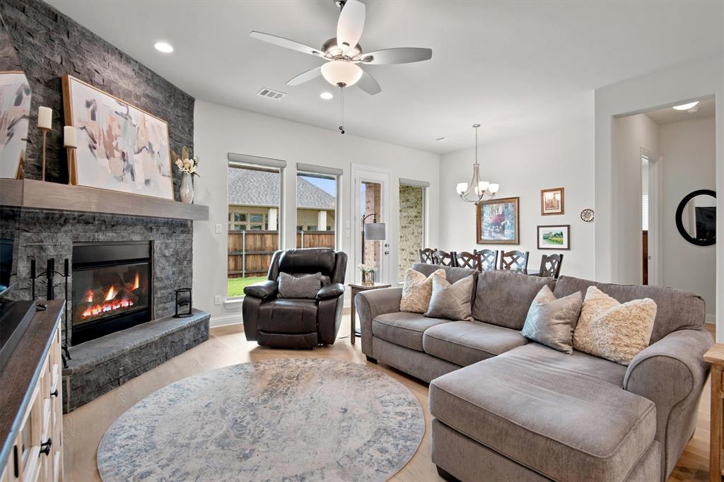 4218 Loophook Lane
