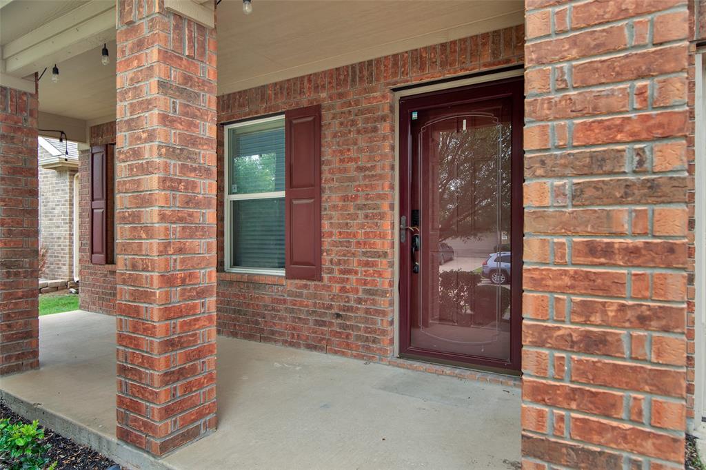 922 Bens Drive