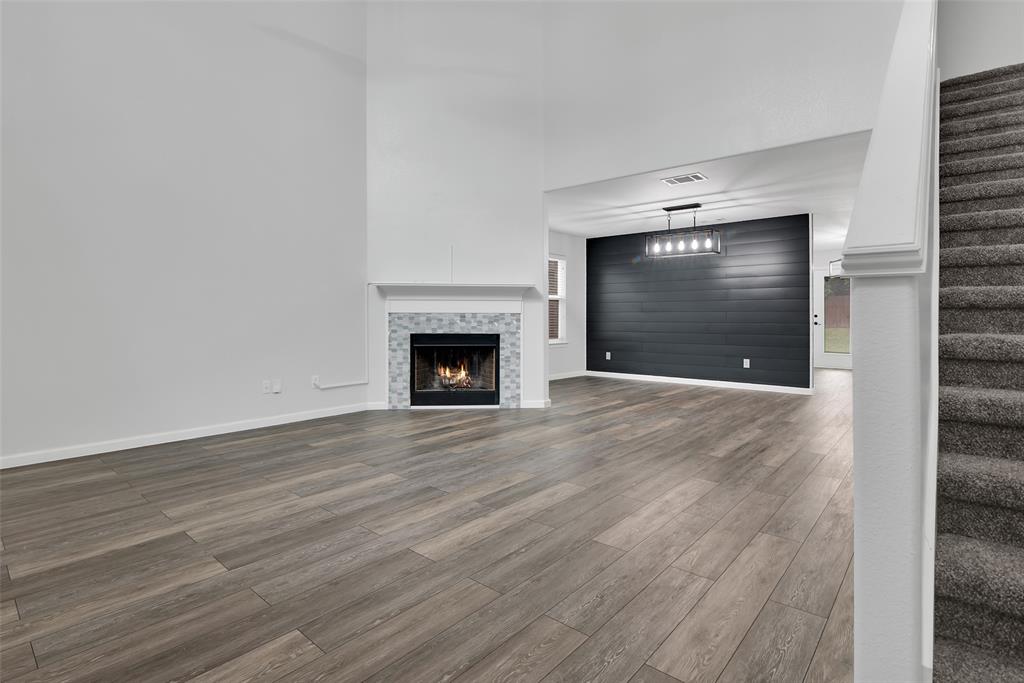 922 Bens Drive