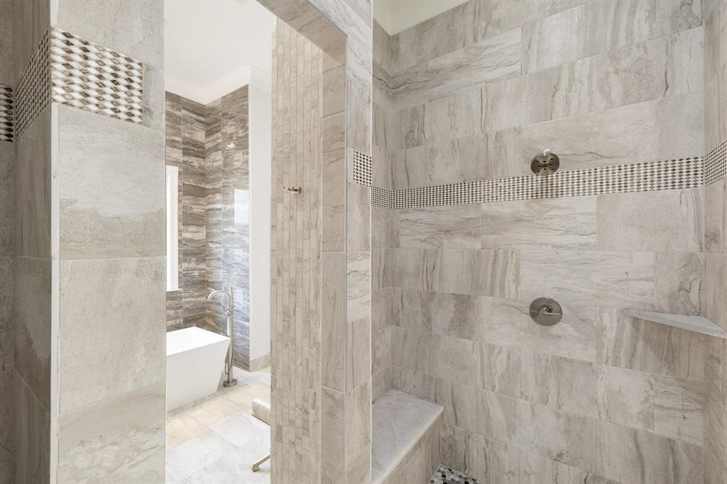 Biglot - Residential