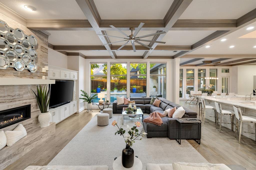 Biglot - Residential