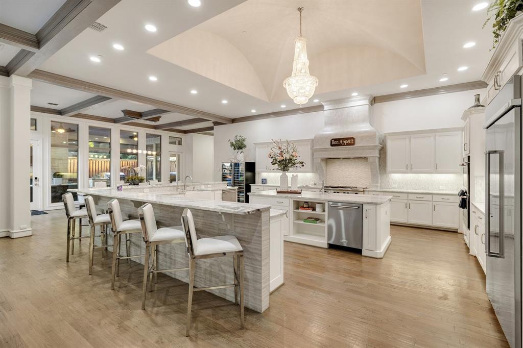 Biglot - Residential