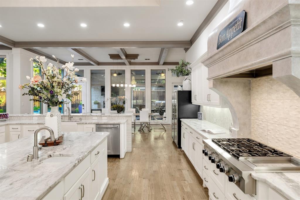 Biglot - Residential