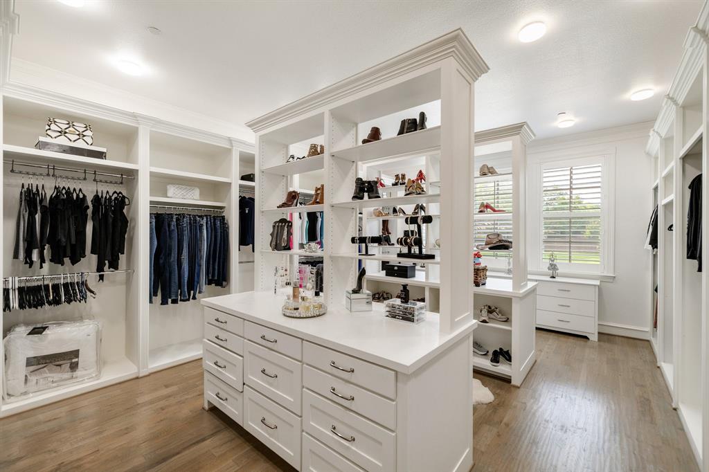 Biglot - Residential