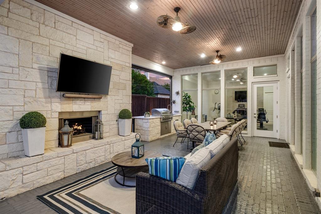 Biglot - Residential