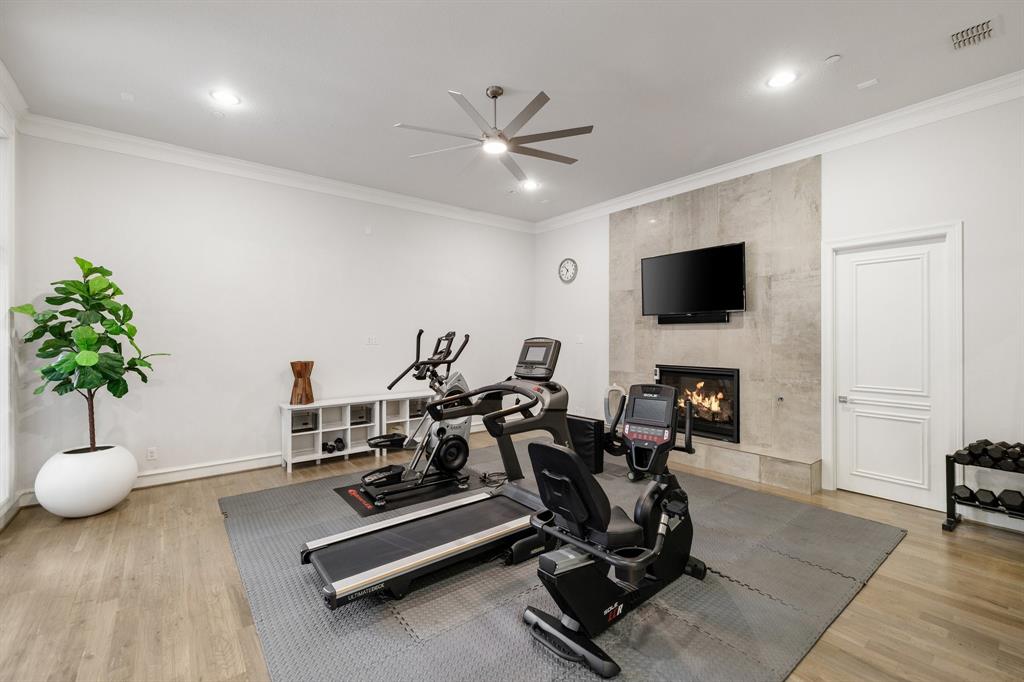 Biglot - Residential