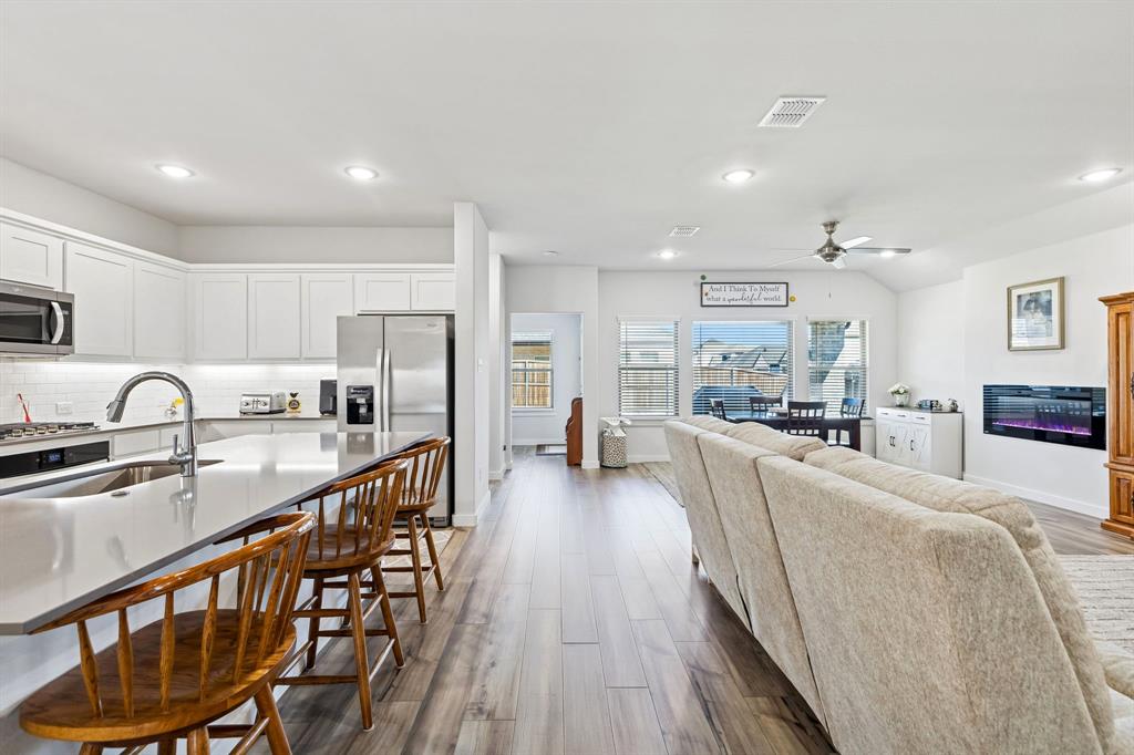 581 Chase Creek Drive