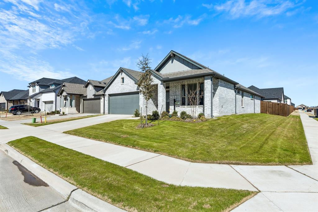 581 Chase Creek Drive