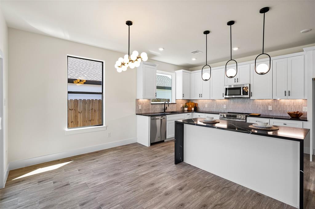 Canyon Creek - Residential