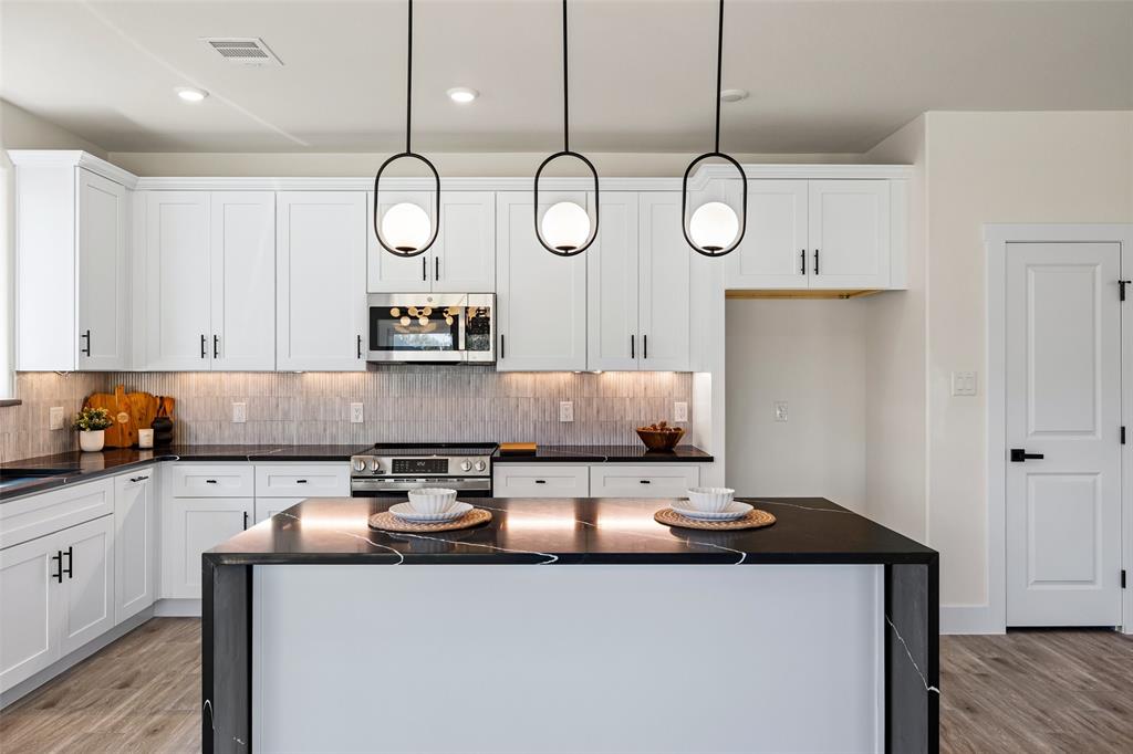 Canyon Creek - Residential