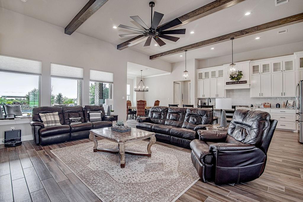 6016 Bella Terra Lane