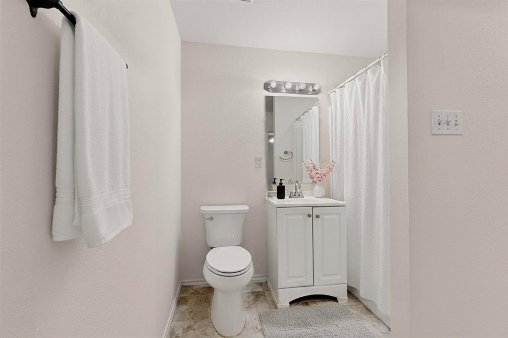 Robert Moore - Residential Lease