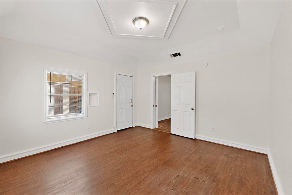 Robert Moore - Residential Lease