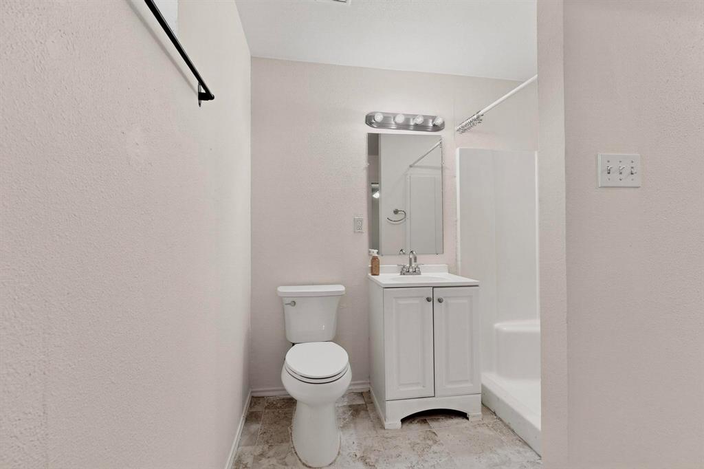 Robert Moore - Residential Lease