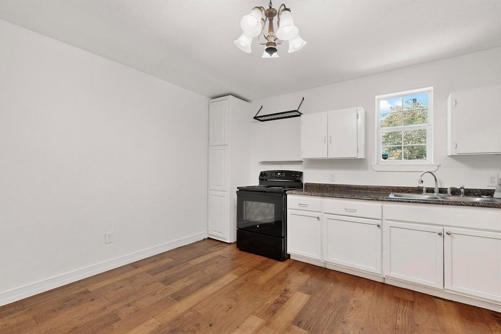 Robert Moore - Residential Lease